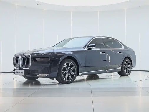 BMW 7 Series 2024