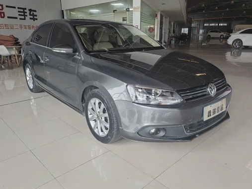 Volkswagen Sagitar 2012