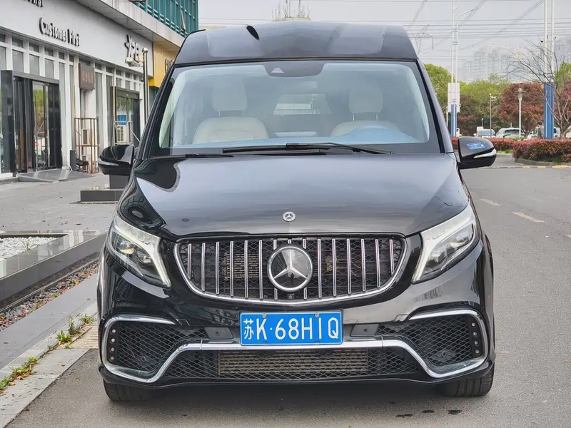 Mercedes-Benz V-Class