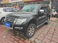Mitsubishi Pajero 2016