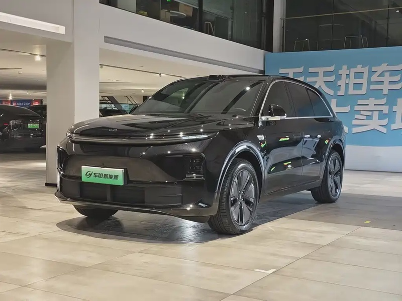Li Auto L6