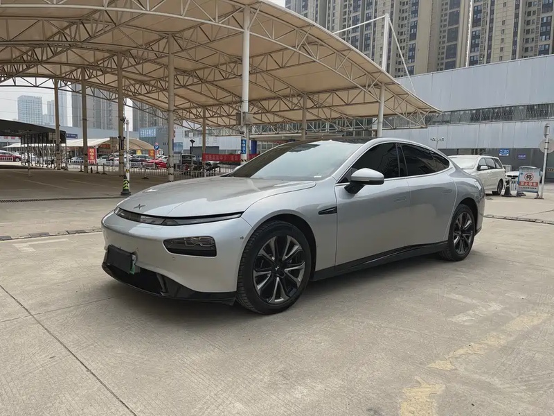 XPeng P7