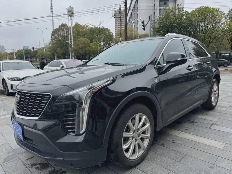 Cadillac XT4