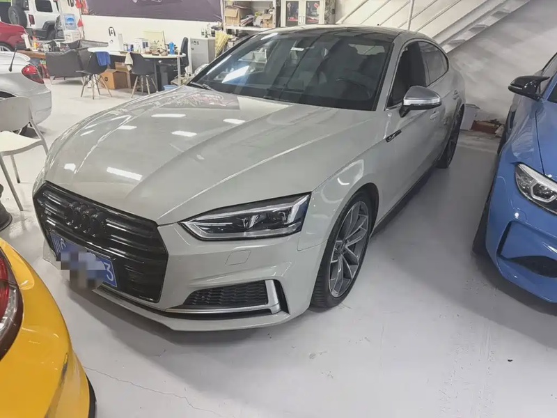 Audi S5