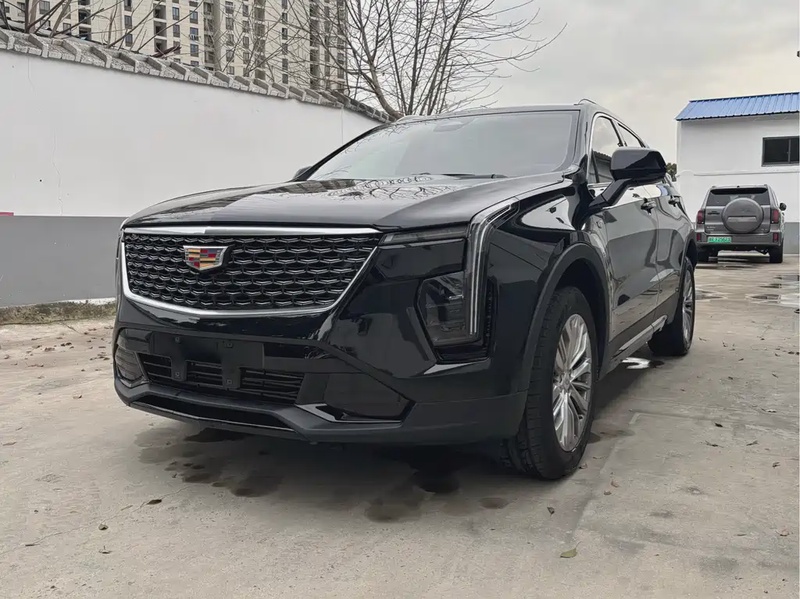 Cadillac XT4