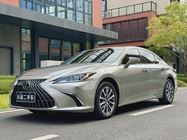 Lexus ES 2024