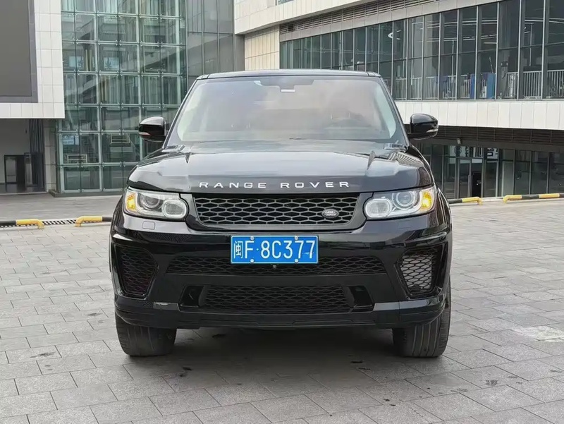 Land Rover Sport