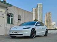 Tesla Model 3 2025