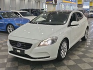 Volvo V40 2014