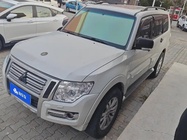 Mitsubishi Pajero 2020