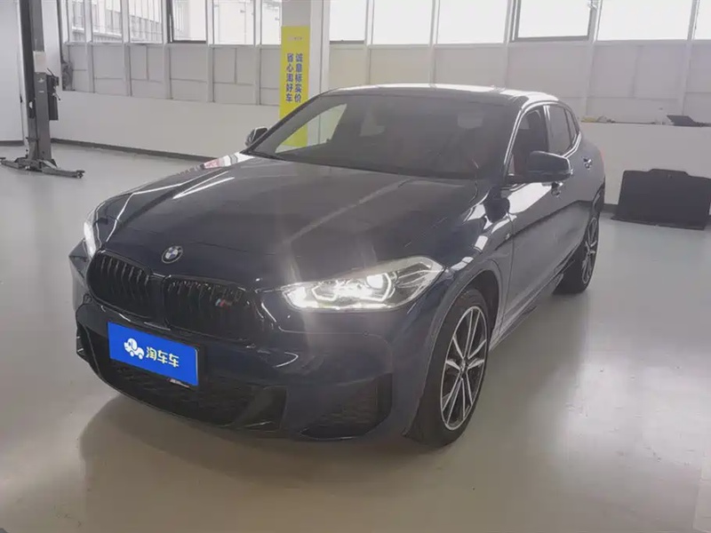BMW X2