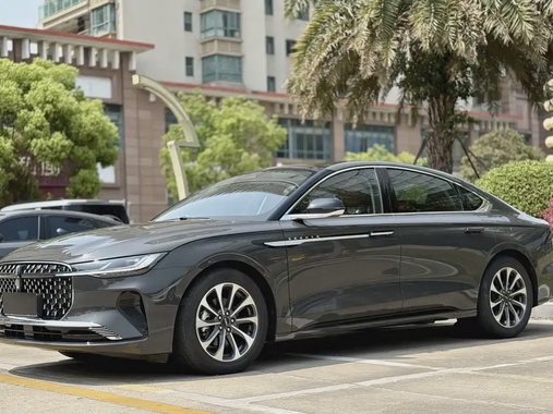 Lincoln Z 2024