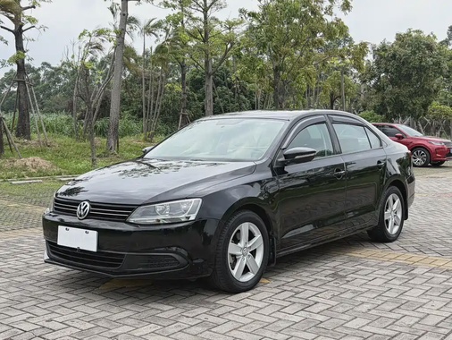 Volkswagen Sagitar 2013