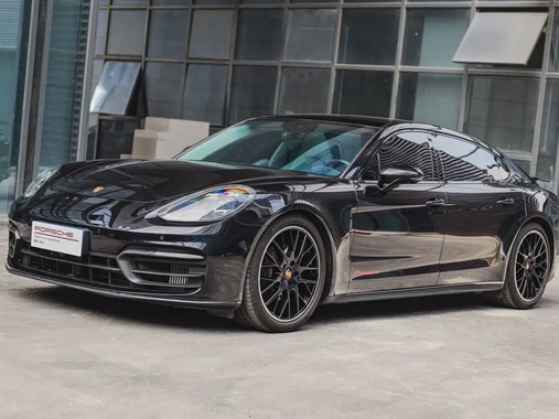 Porsche Panamera 2022