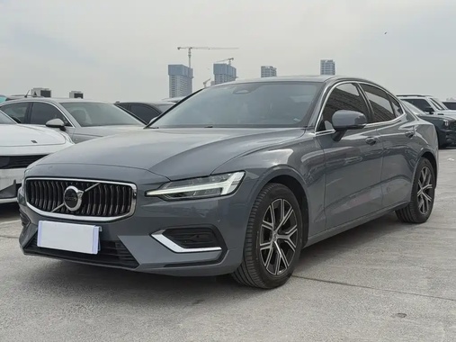 Volvo S60 2024