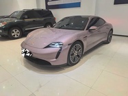 Porsche Taycan 2022