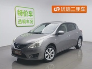 Nissan Tiida 2012
