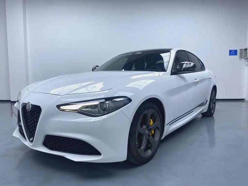 Alfa Romeo Giulia