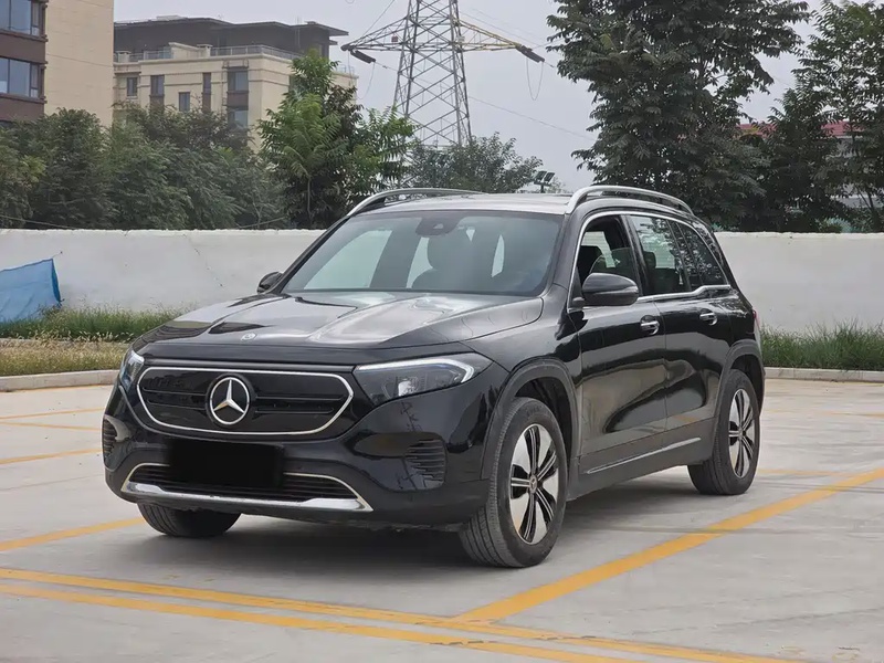 Mercedes-Benz EQB