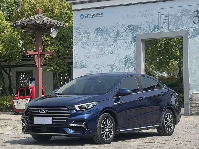 Chery Arrizo 5