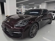 Porsche Panamera 2022