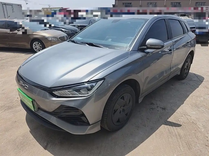 BYD e2