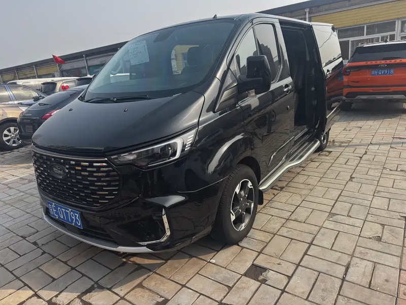 Ford Tourneo