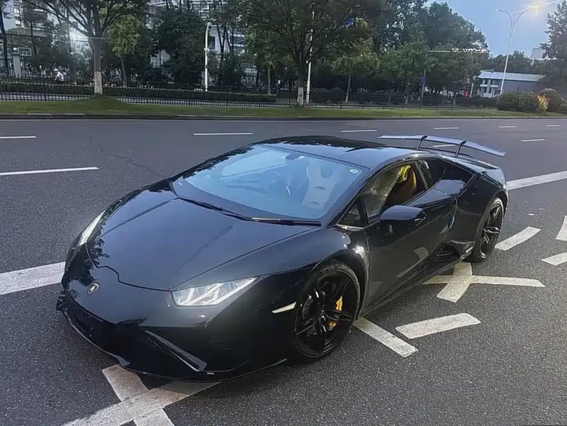 Lamborghini Huracan