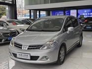 Nissan Tiida 2010