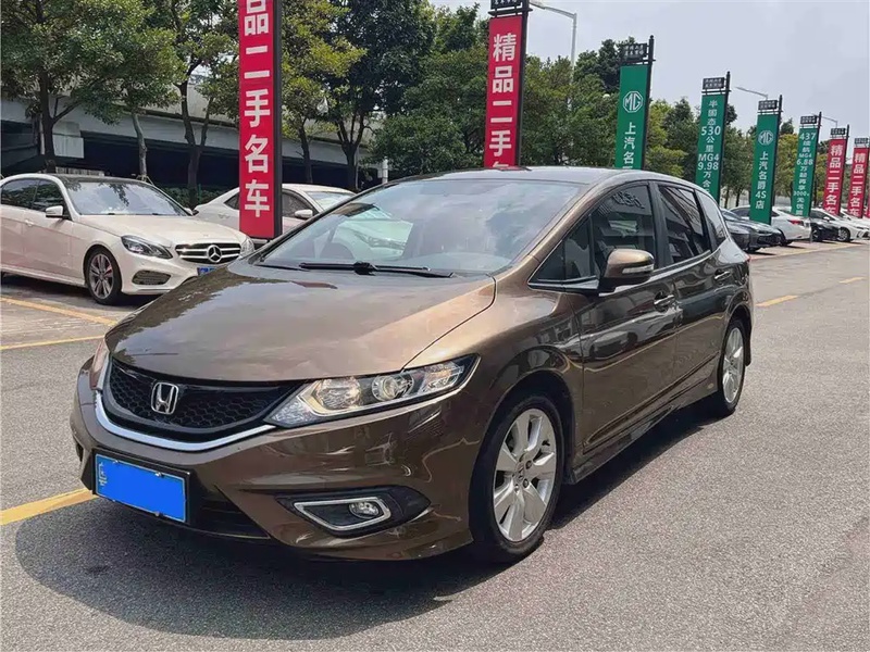 Honda Jade