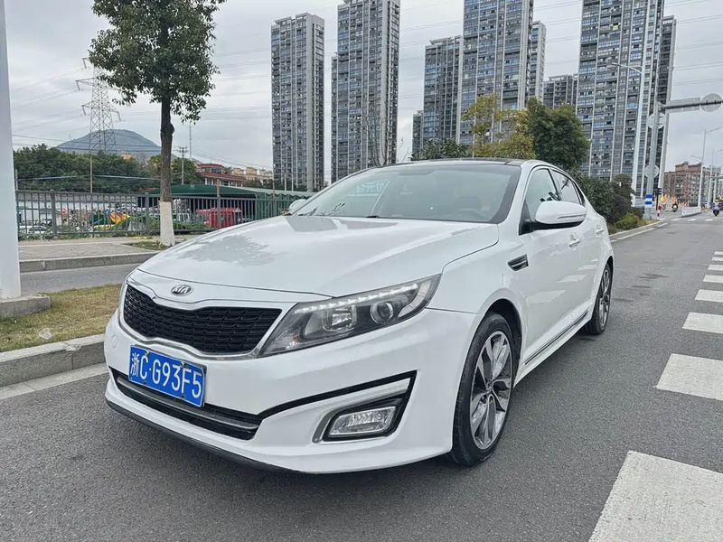 Kia K5