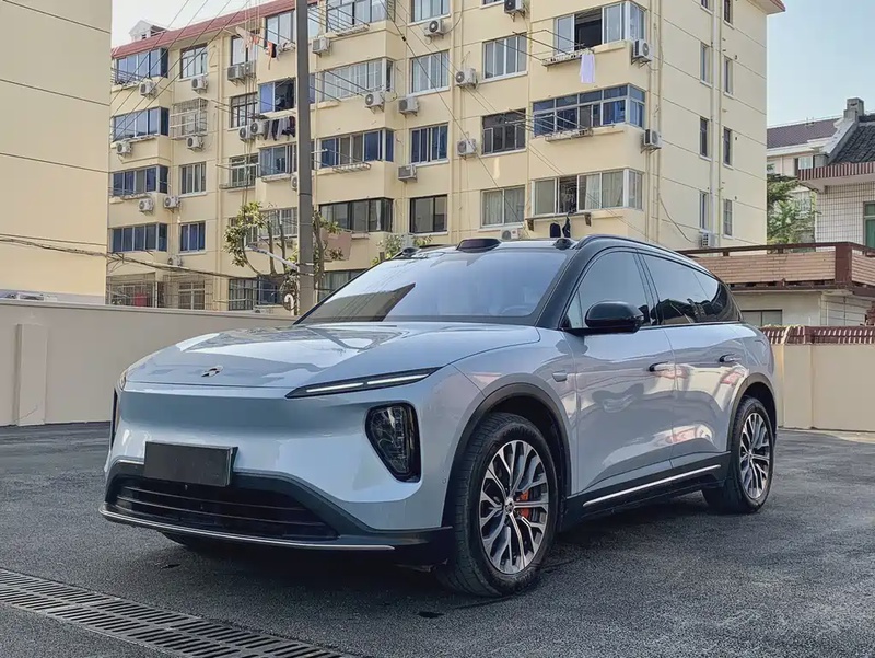 NIO ES6