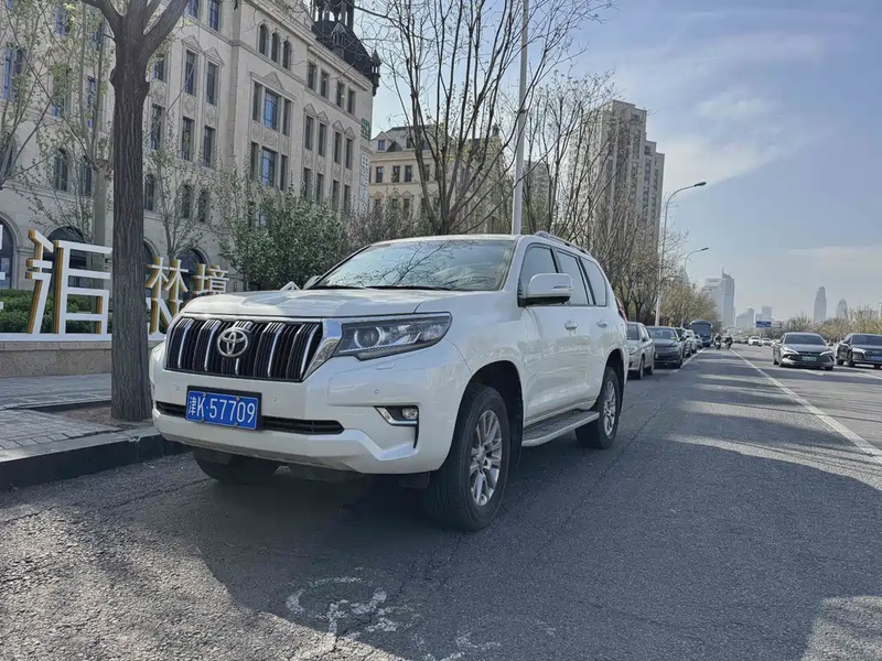 Toyota Prado