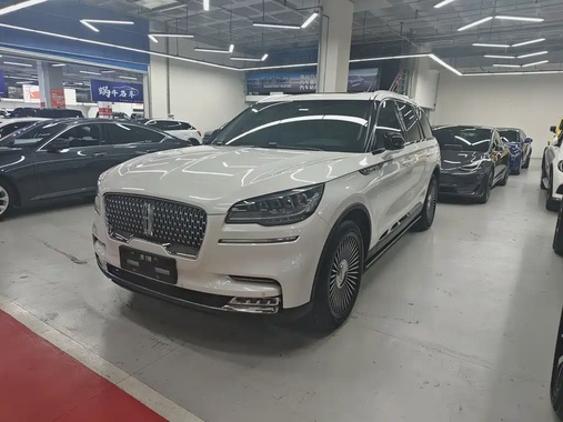 Lincoln Aviator 2021