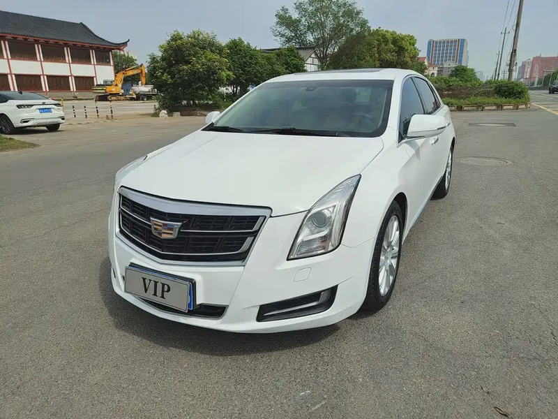 Cadillac XTS