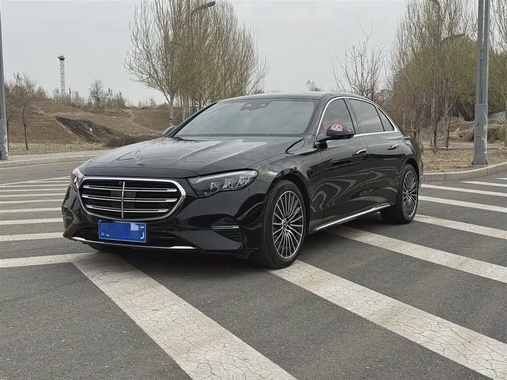 Mercedes-Benz E-Class 2024