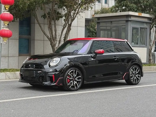MINI Other 2025