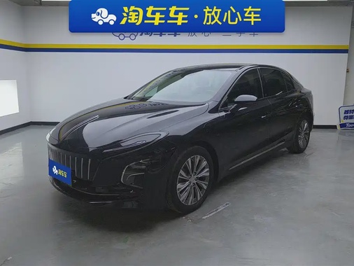 Hongqi E-QM5 2023