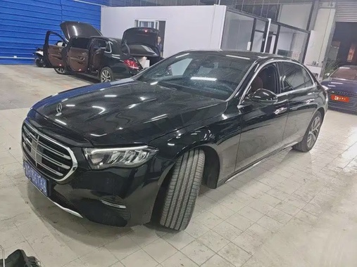 Mercedes-Benz E-Class 2024