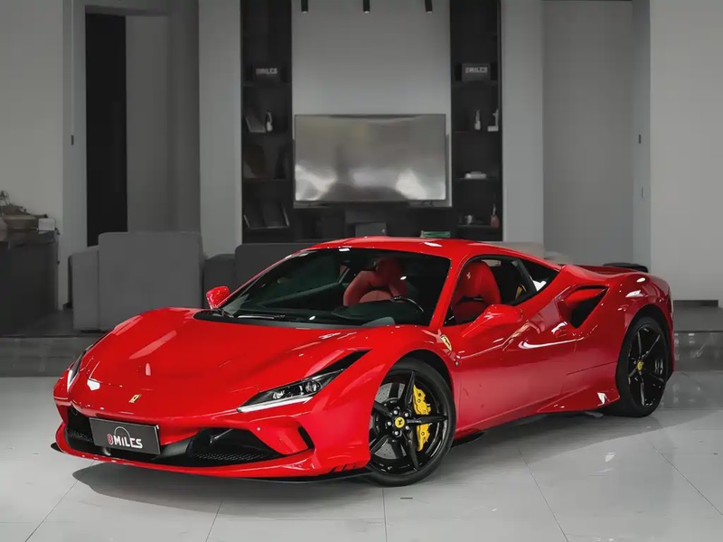 Ferrari F8
