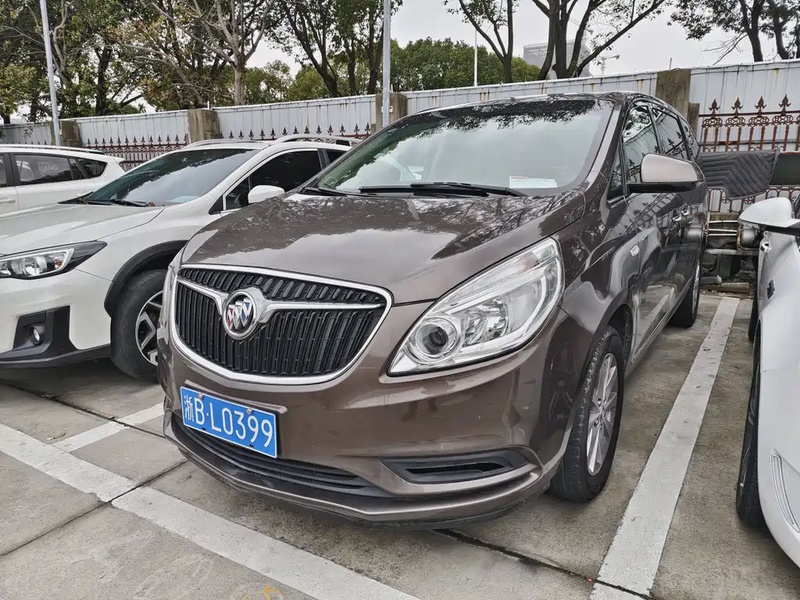 Buick GL8