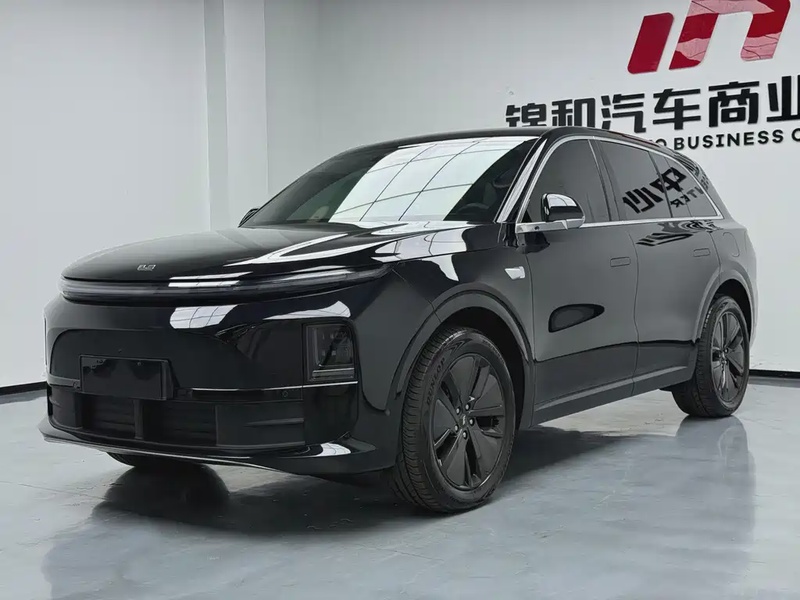 Li Auto L6
