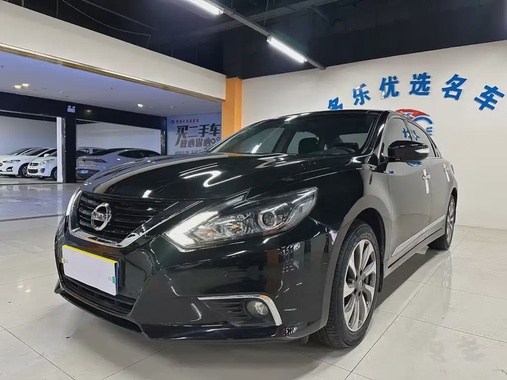 Nissan Teana 2016