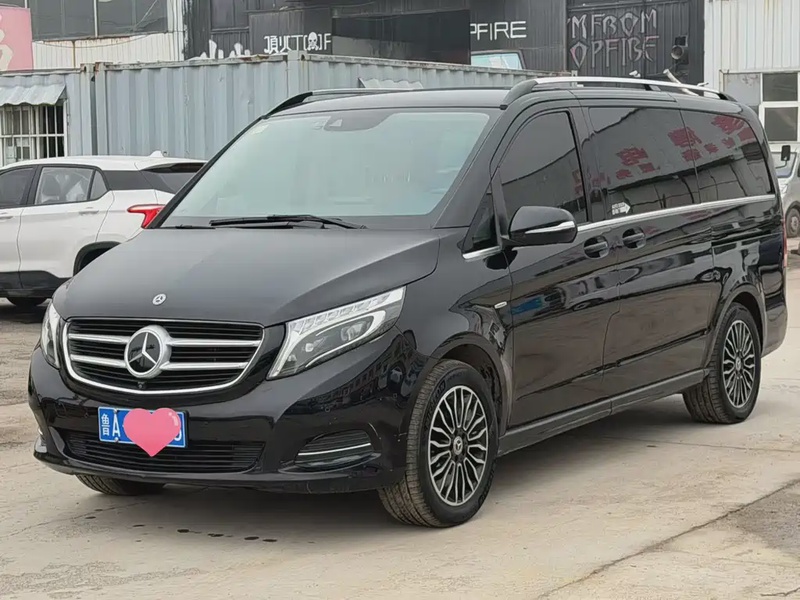 Mercedes-Benz V-Class