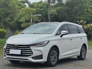 BYD MAX 2022