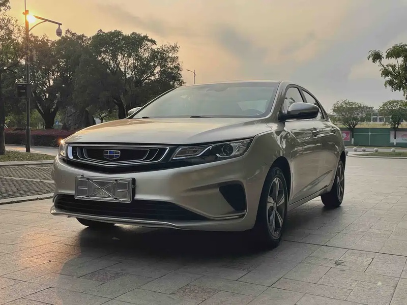 Geely GL