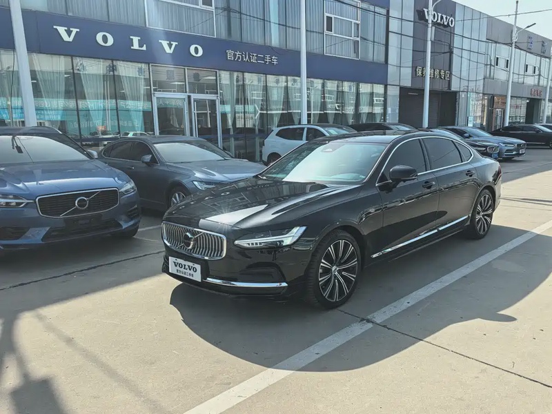 Volvo S90