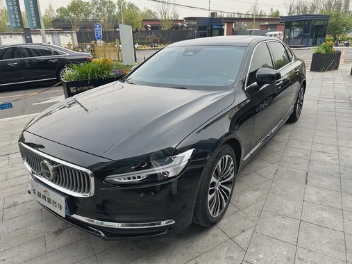 Volvo S90 2024