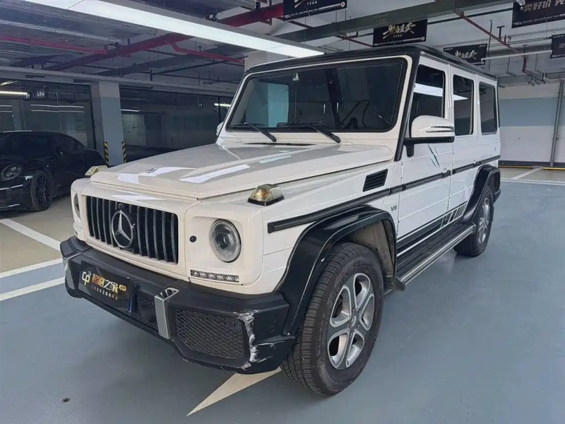 Mercedes-Benz G-Class