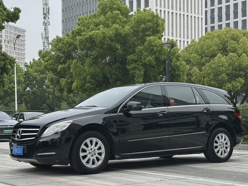 Mercedes-Benz R-Class